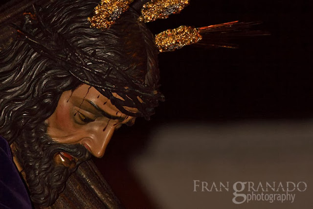 http://franciscogranadopatero35.blogspot.com/2014/01/a-la-hdad-de-jesus-nazareno-le.html