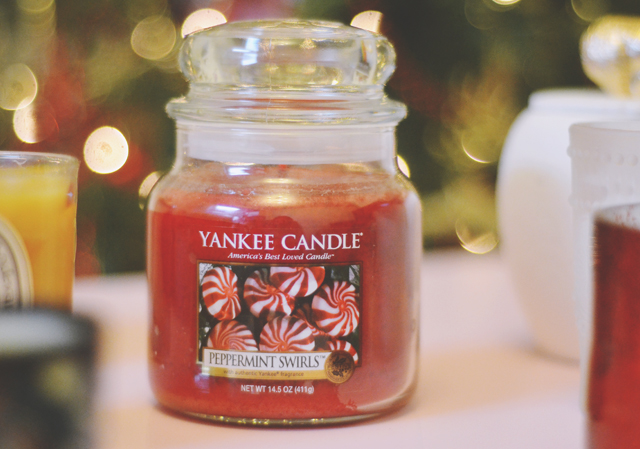 Yankee Candle Peppermint Swirl