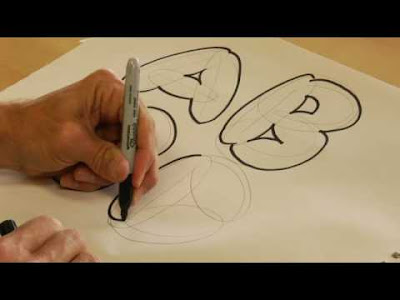 Drawing Bubble Letters1