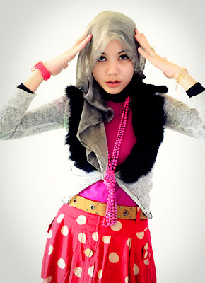 hijab trendy dengan short cardigan