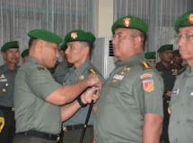 Pimpin Laporan Korps Sertijab, Brigjen TNI Robert Giri Ingatkan Soal Cum Laude