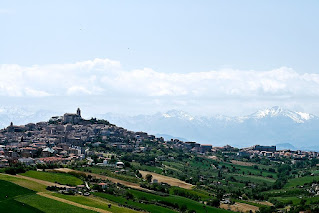 Fermo sits atop the Sabulo hill, the cathedral of Santa Maria Assunta in Cielo at its highest point