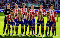 REAL SPORTING DE GIJÓN - Gijón, Asturias, España - Temporada 2015-16 - Cuellar, Sergio Álvarez, Pablo Pérez, Vranjes, Luis Hernández y Meré; Nacho Cases, Jonny, Carmona, Sanabria e Ismael López - SPORTING DE GIJÓN 0 REAL CLUB CELTA 1 (Nolito) - 10/04/2016 - Liga de 1ª División, jornada 32 - Gijón, Asturias, estadio El Molinón