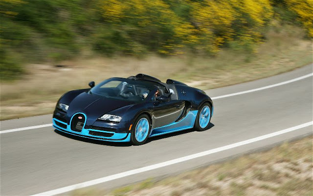 2013 Bugatti Veyron Grand Sport Vitesse front three quarter in motion