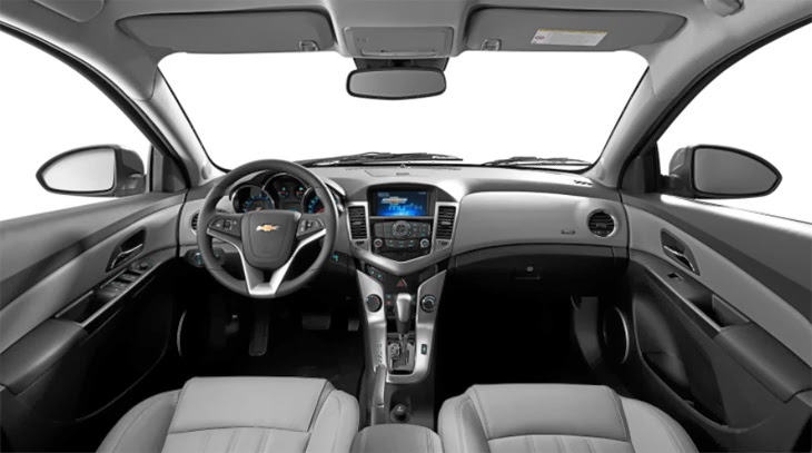 Chevrolet Cruze é na Rumo Norte : Cruze LTZ - Dual Cockpit, design em que duas células idênticas oferecem mais prazer e emoção em movimento. Chevrolet Cruze é na Rumo Norte : Cruze LTZ - Dual Cockpit, design em que duas células idênticas oferecem mais prazer e emoção em movimento.