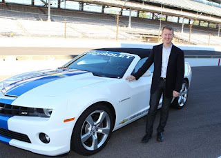 Picture of Mindy Jennings' husband Ken with the car