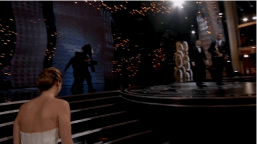 jennifer-lawrence-falling-oscars-2013-gif