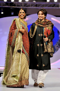 pakistani fashion show 2011