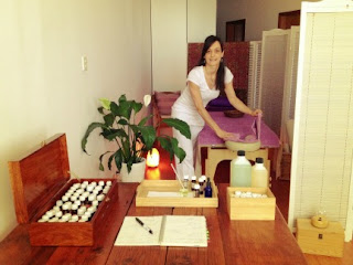 Stephanie in her aromatherapy studio in Shanghai