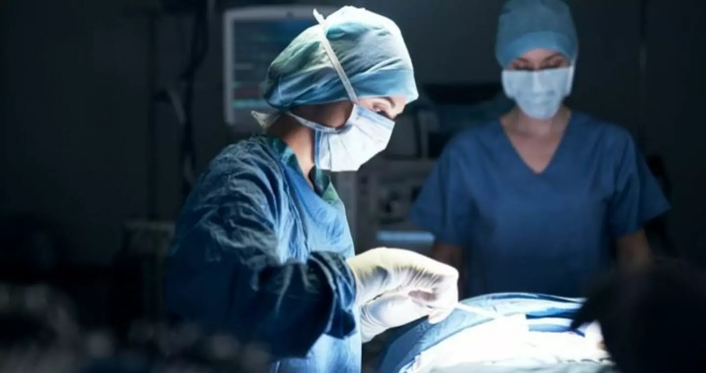 Σπουδαία ανακάλυψη: Χειρουργικό μαχαίρι ανιχνεύει τον καρκίνο της μήτρας