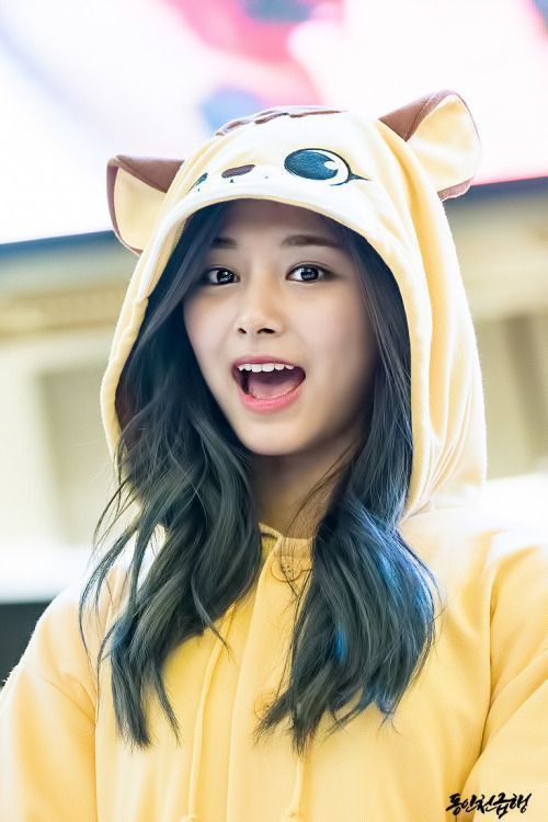 Tzuyu Wallpaper