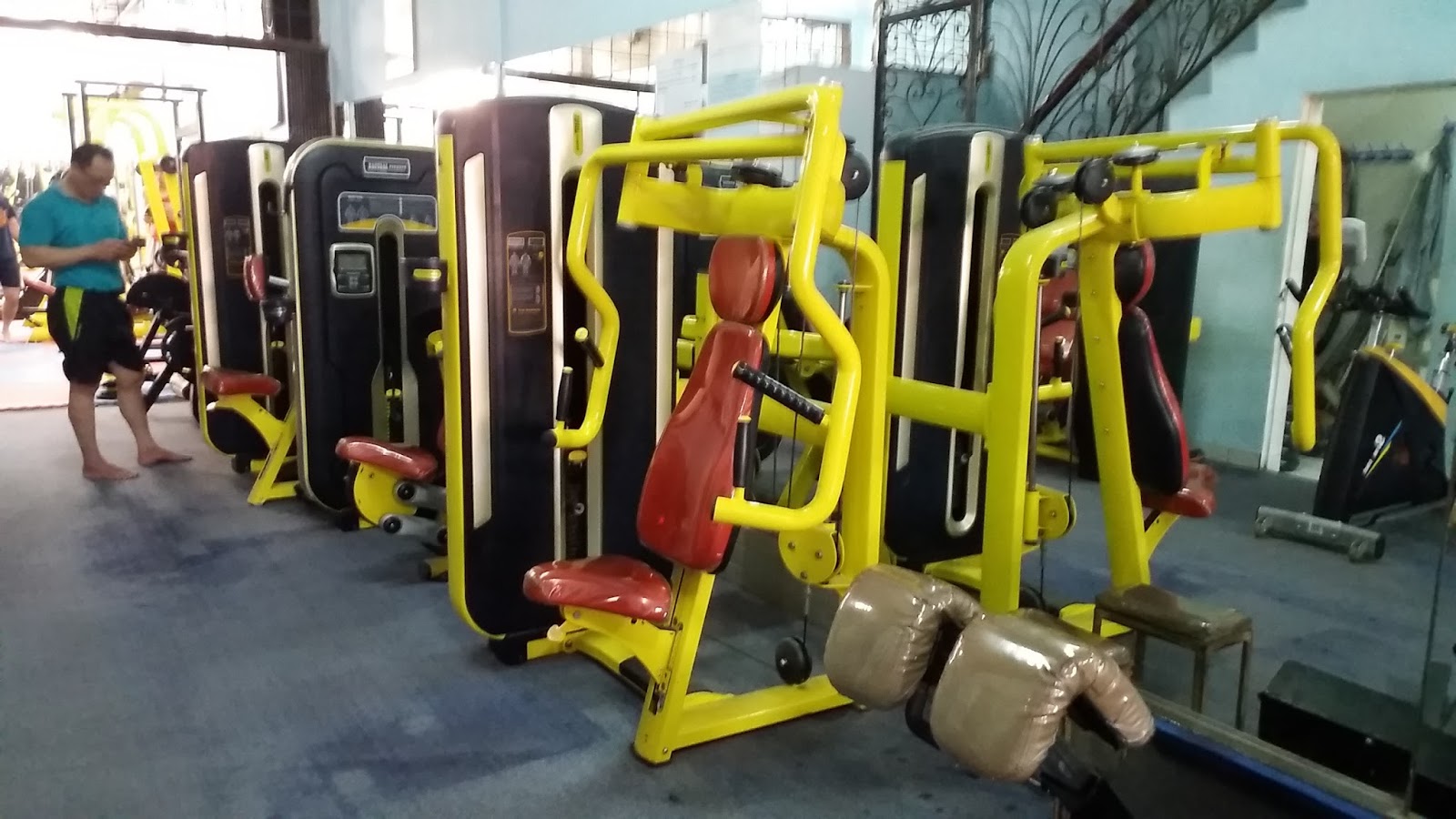 Alat alat fitness di Agi Gym Tempat Fitness dan Gym Di Kota Medan