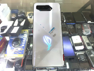 Hape seken ASUS ROG Phone 5 Rog 5 5G RAM 12/512 NFC Baterai 6000mAh Mulus