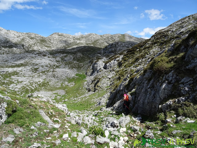 Ruta al Cantu Ceñal: Tramo al Collado del Jito desde el Cantu Ceñal