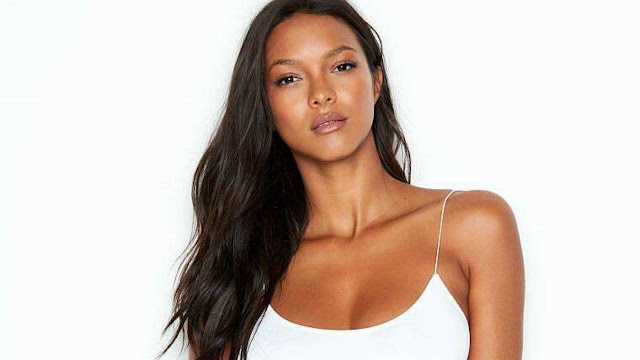 Lais Ribeiro sexy lingerie model photoshoot