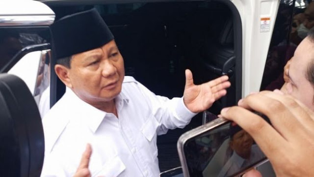 Pendukung Prabowo Subianto Hijrah ke Anies Baswedan, Begini Kata Refly Harun