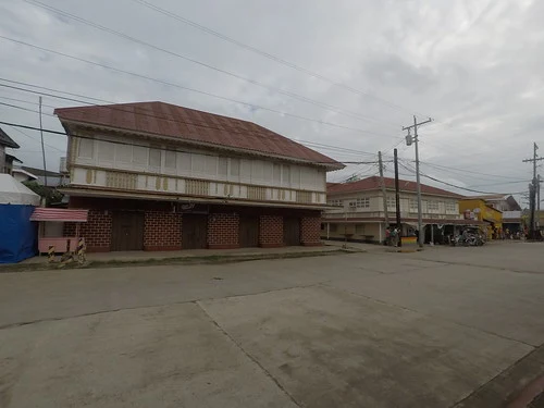 Antique houses in Bantayan town