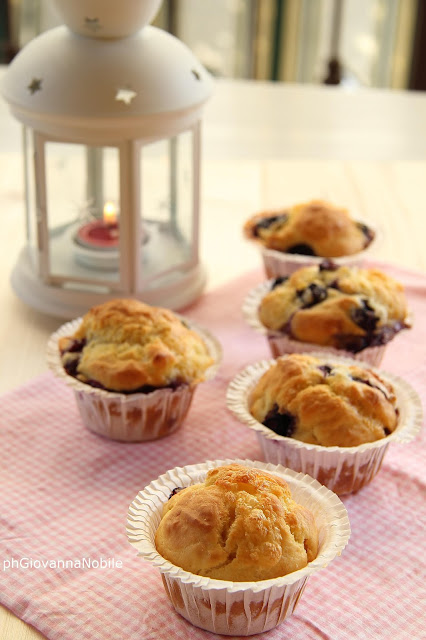 Muffin con mirtilli e formaggio dolce