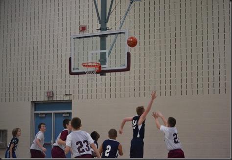 2011-12-10-CpherBball01