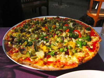 Picciutti pizza at Dario's Pune