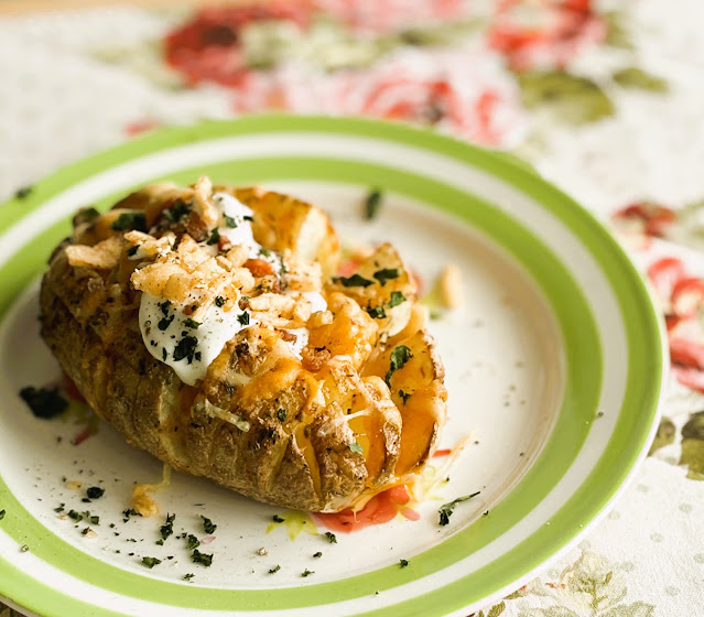 Air Fryer Blooming Baked Potato