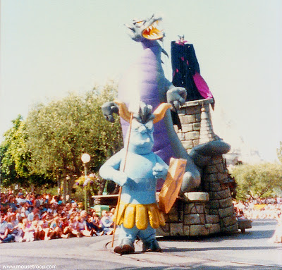Maleficent Dragon Disney Disneyland parade goon Flights