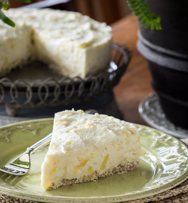 Cooking Recipes: Raw Pineapple Coconut “Cheesecake”
