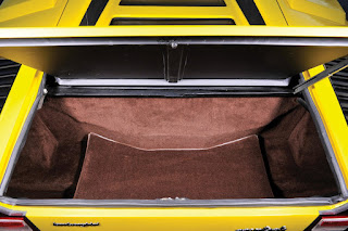 Lamborghini Countach LP400 Periscopio Baggage