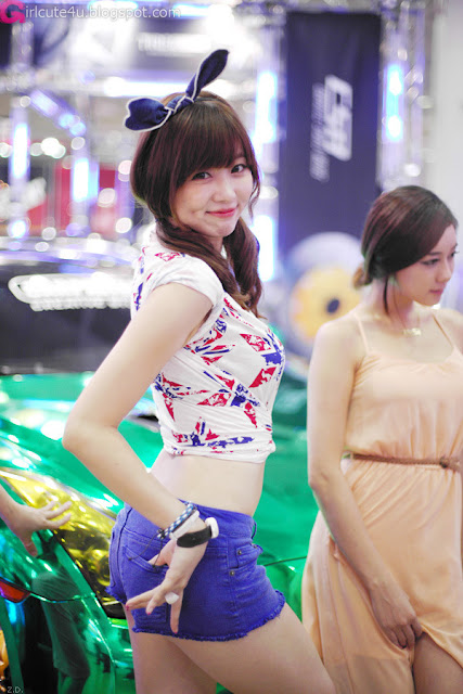 2 Jung Se On - Seoul Auto Salon 2012-Very cute asian girl - girlcute4u.blogspot.com