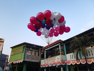 Balon gas acara MPLS di sekolah Yaniic sukapura