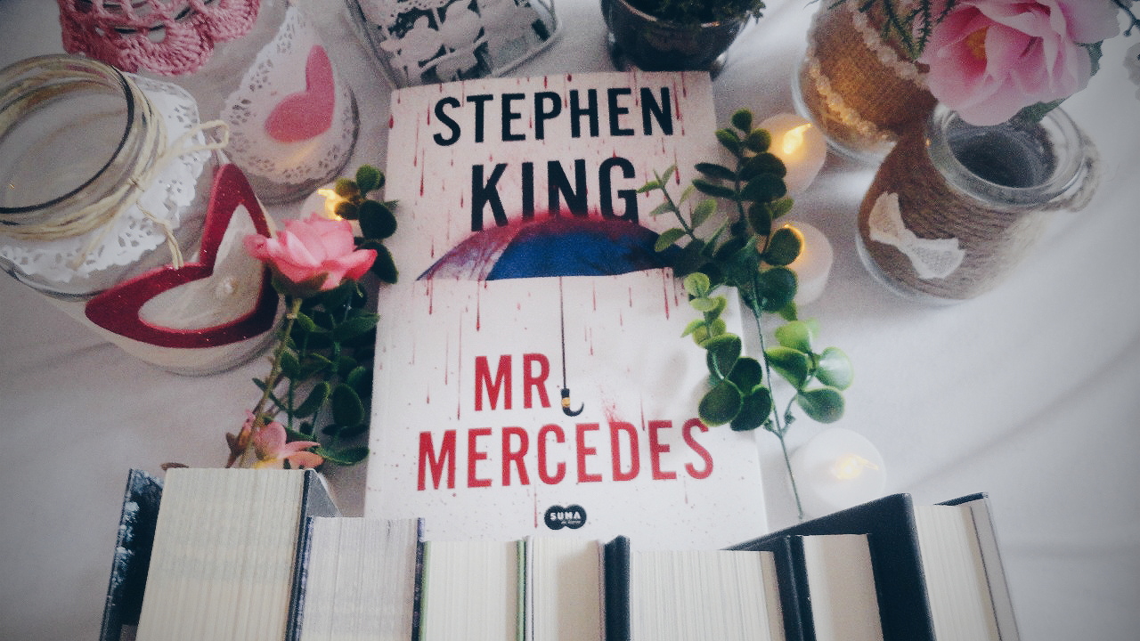 Resenha Mr Mercedes Stephen King - Livro 1 - Um Amor de Livro