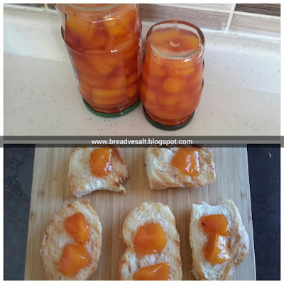 How do you make peach jam from scratch?