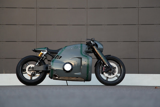 2015 Lotus C-01