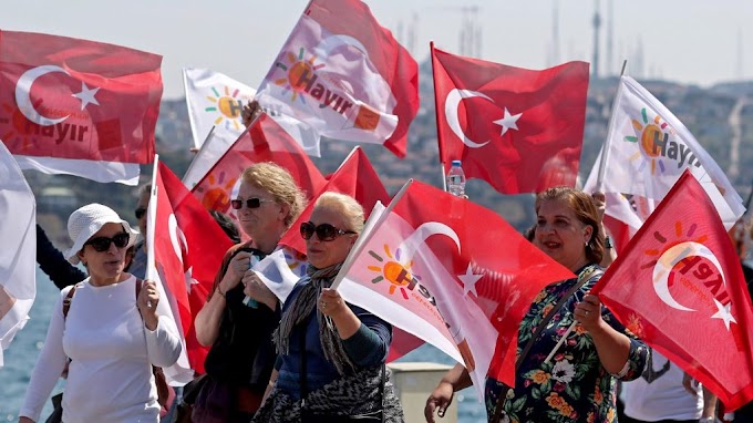 - A török alkotmánybírósághoz fordul bebörtönzött újságírója ügyében a Die Welt