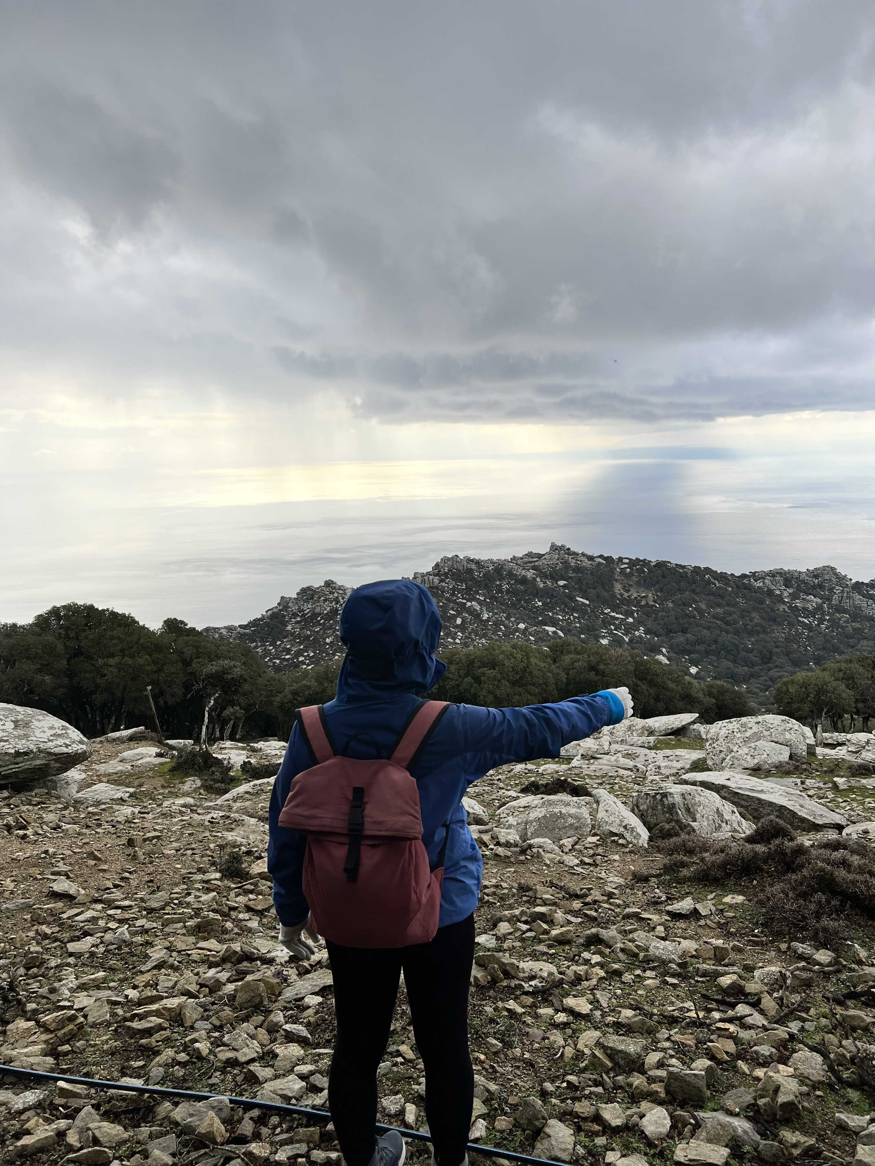 Πεζοπορία Άγιος Ισίδωρος - Καρκινάγρι: Δείχνοντας τη διαδρομή