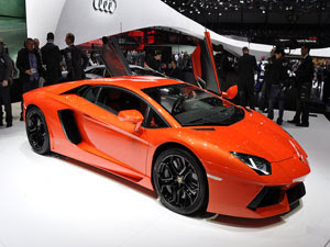 Lamborghini Aventador LP 700-4