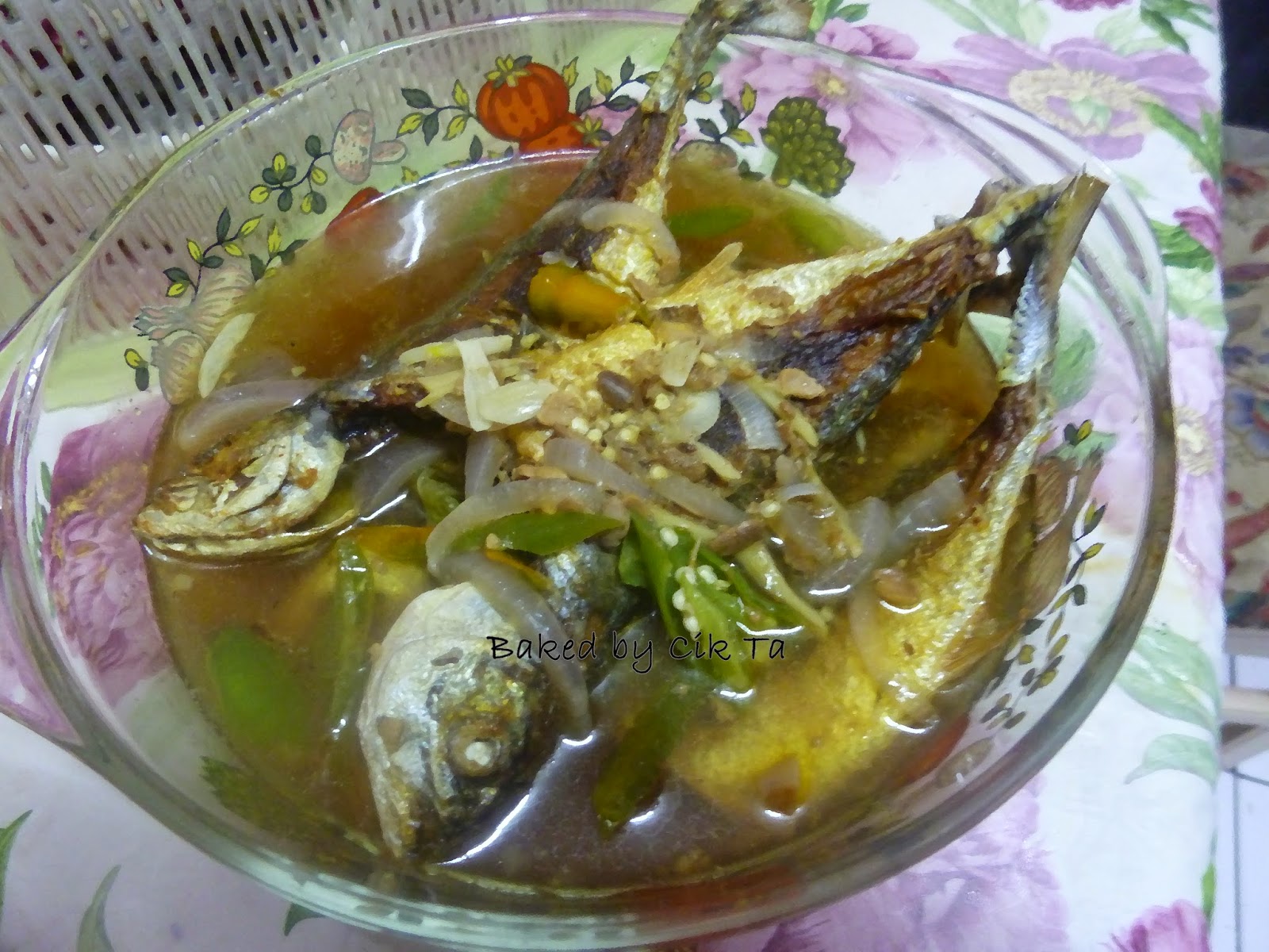 BAKED BY CIK TA: IKAN CENCARU@JAKET MASAK TAUCU.
