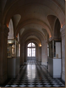 1 Versailles, France (90)