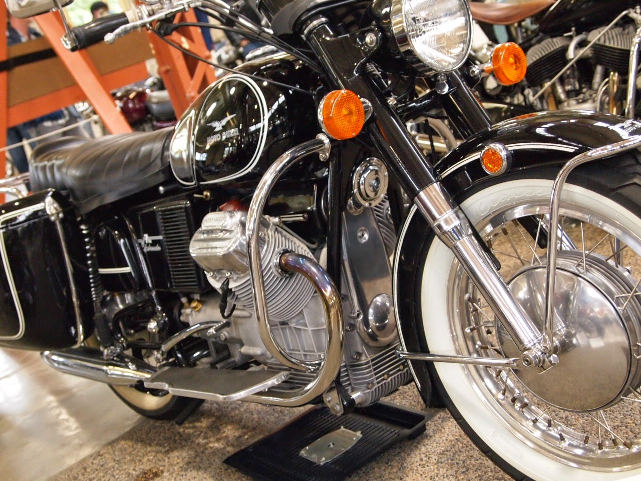 Red Wing Ironworks Motorbike Club ©: Antique Motorcycle Club of America