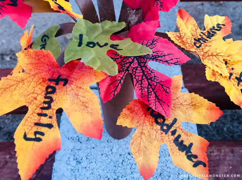 thankful tree - thanksgiving craft for kids