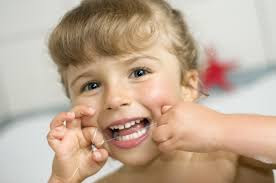 Hiện tượng sâu răng sữa ở trẻ 