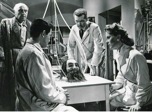 Screenshot from The Man Without a Body (1957)
