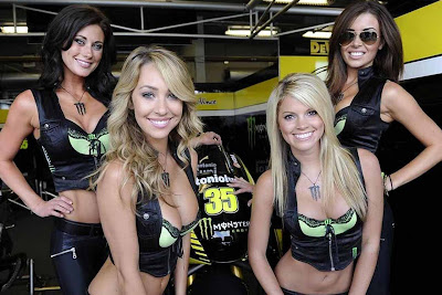 Laguna Seca 2012, with 4 four girl, beautiful nice picture pose, girl parade, girl line up for champions