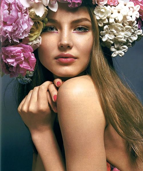 Jessica Stam via Model Love Ruslana Korshunova via The Fashion Spot 