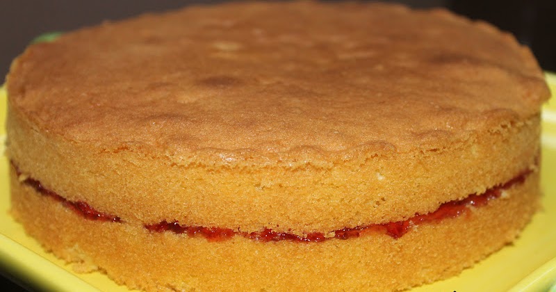 Mori's Kitchen: VICTORIAN SANDWICH CAKE