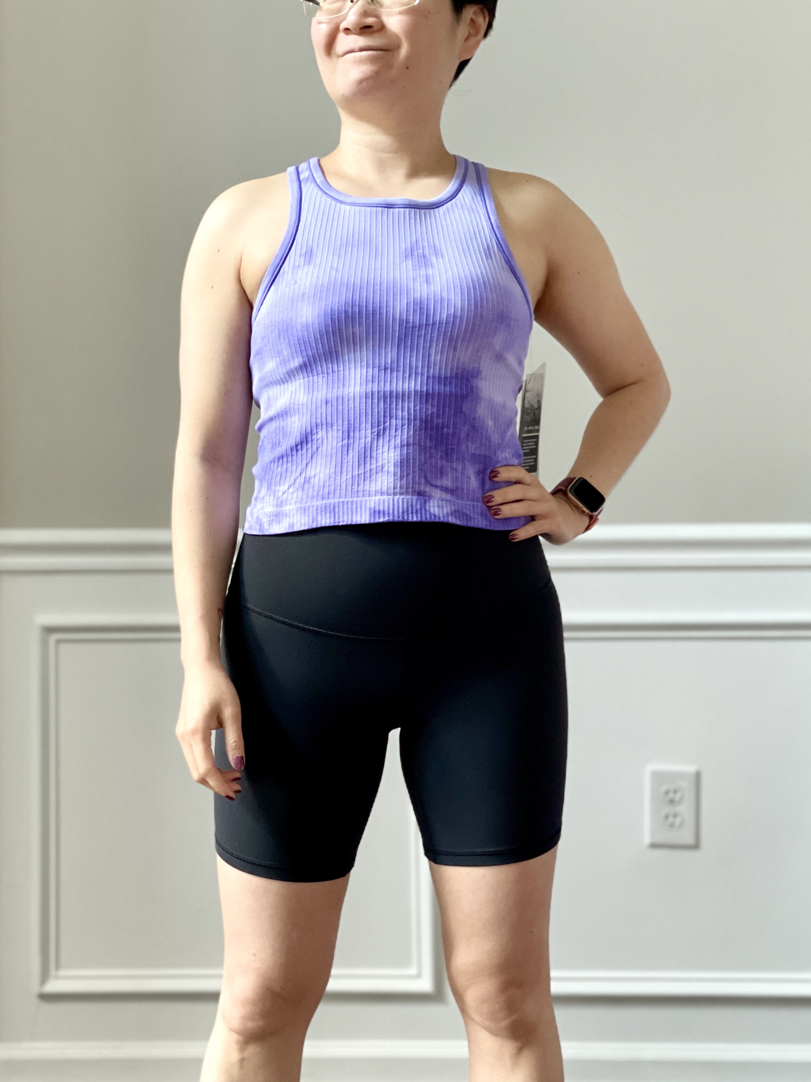 Fit Review Friday! Hotty Hot HR Short 2.5 Diamond Dye, Swiftly Racerback  Race Length, Ebb To Street Cropped Tank, Softstreme Dropped Sleeve Wrap
