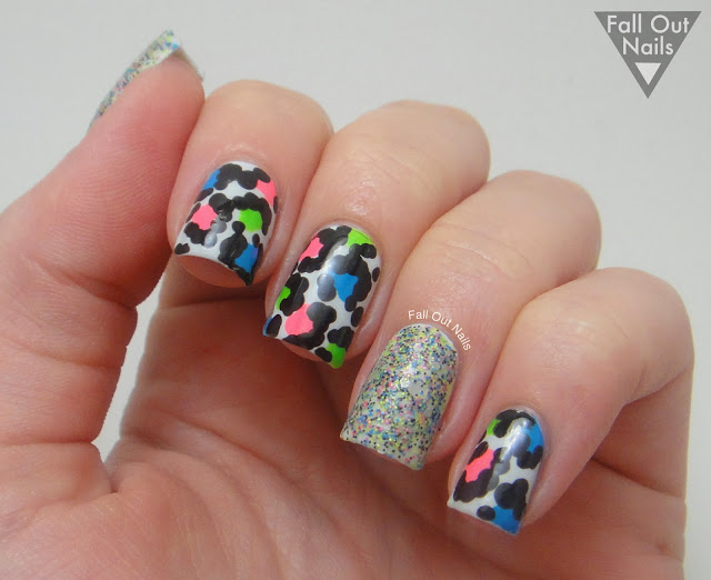 Neon-leopard-nails-4