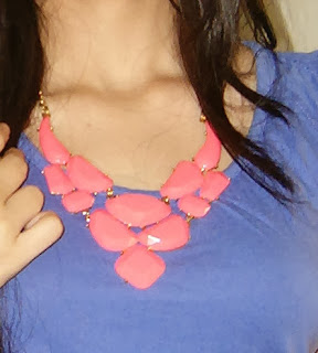 neon, neon pink, how to wear neon jewellery, hot pink, college clothes in India, fashion blogger, statement necklace, pink neon flower neckpieces