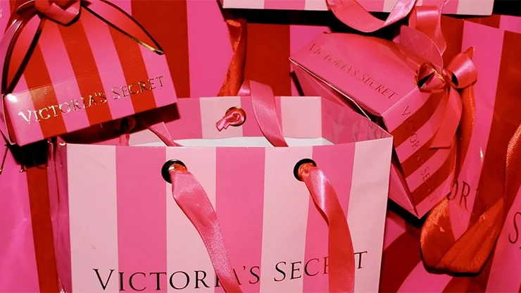 >Victoria’s Secret переносит бизнес