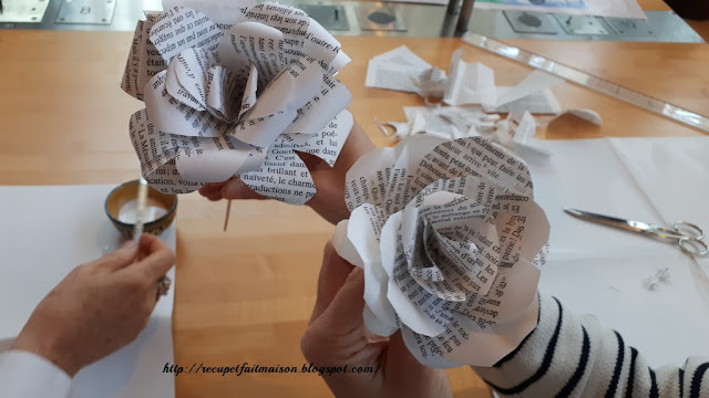 Fleur en papier recyclé